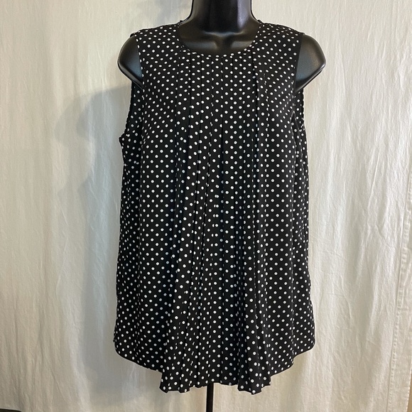 Michael Kors Polka Dot Pleated Front - Picture 1 of 9